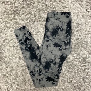 Black and Gray Marbled Leggings